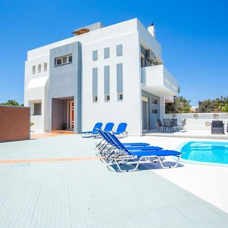 Pegasus Villa เอียลิซอส ภายนอก รูปภาพ